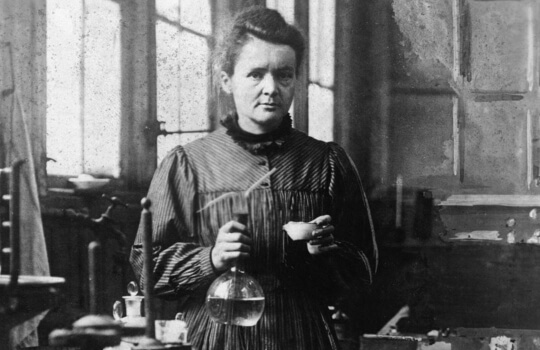 Madame-Marie-Curie-1551172689.jpg